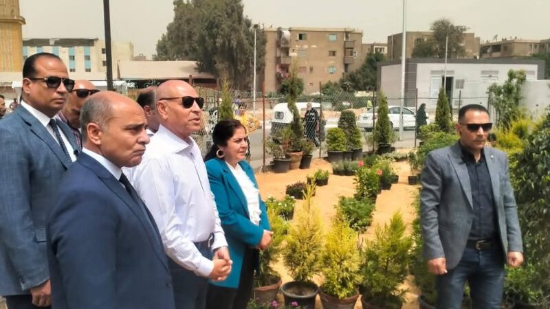محافظ القاهرة يتفقد الأعمال الجارية لرفع كفاءة المنطقة المحيطة بموقف السلام النموذجى الجديد