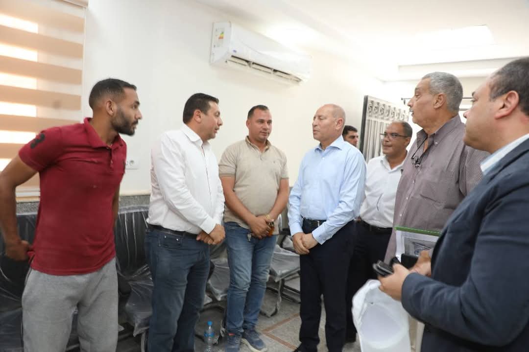 محافظ القاهرة يجري زيارة لمنطقة شق الثعبان وتفقد خلالها المركز التكنولوجي الخاص
