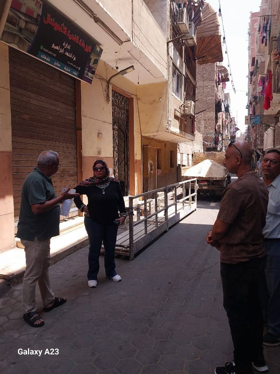 رئيس حى الأميرية تقرر ايقاف اعمال تشطيبات بدون تصريح