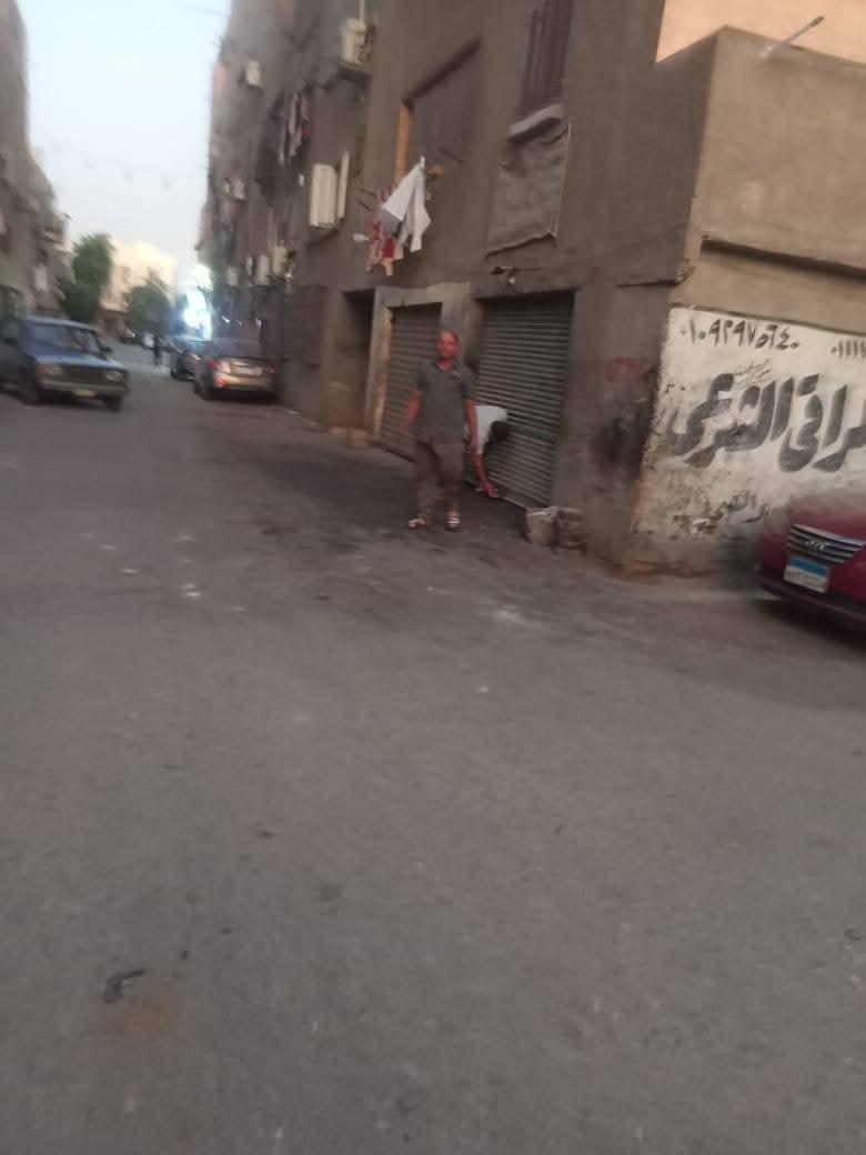 رئيس حى الأميرية يقود حملة مرور لمتابعة تطبيق  مواعيد غلق الورش بنطاق الحى