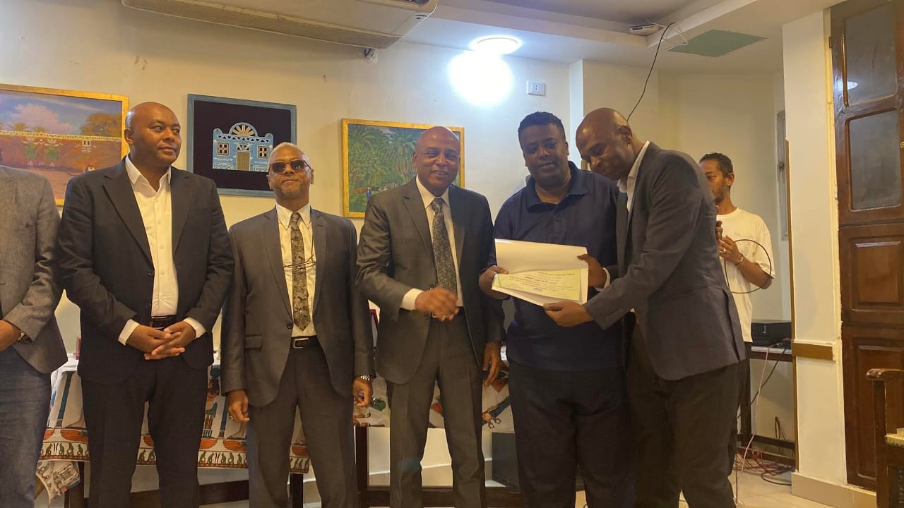 أمسية الوفاء لاهل الاعطاء بجمعية أبوسمبل …وجوهرة النوبة مسعد هركي يحظى باستقبال خاص