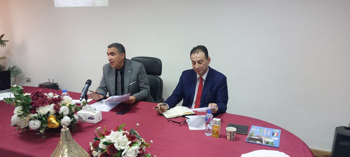 “الخدمات البيطرية” تتابع مع مديري مديريات الطب البيطري جهود تحصين الماشية والوضع الوبائي وأعمال الرصد ودعم المربين