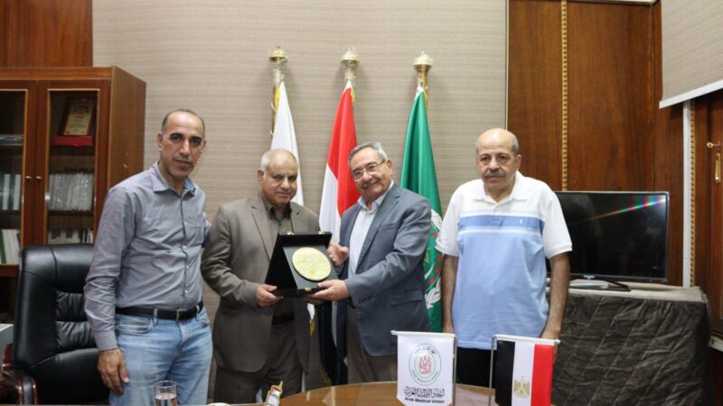 أمين عام اتحاد الأطباء العرب يستقبل وفداً من الائتلاف العربي لمناهضة الابرتاهيد والاستيطان الاستعماري