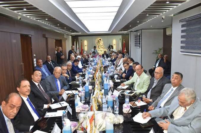 تحالف الأحزاب المصرية يعقد مؤتمرًا حاشدًا الأسبوع المقبل للإعلان عن 170 مرشحًا للشيوخ بقيادة تيسير مطر وحضور مدحت بركات وهشام عناني