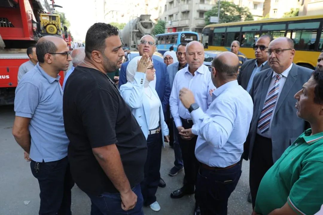 محافظ القاهرة يجري جولة تفقدية بمحيط سنترال رمسيس