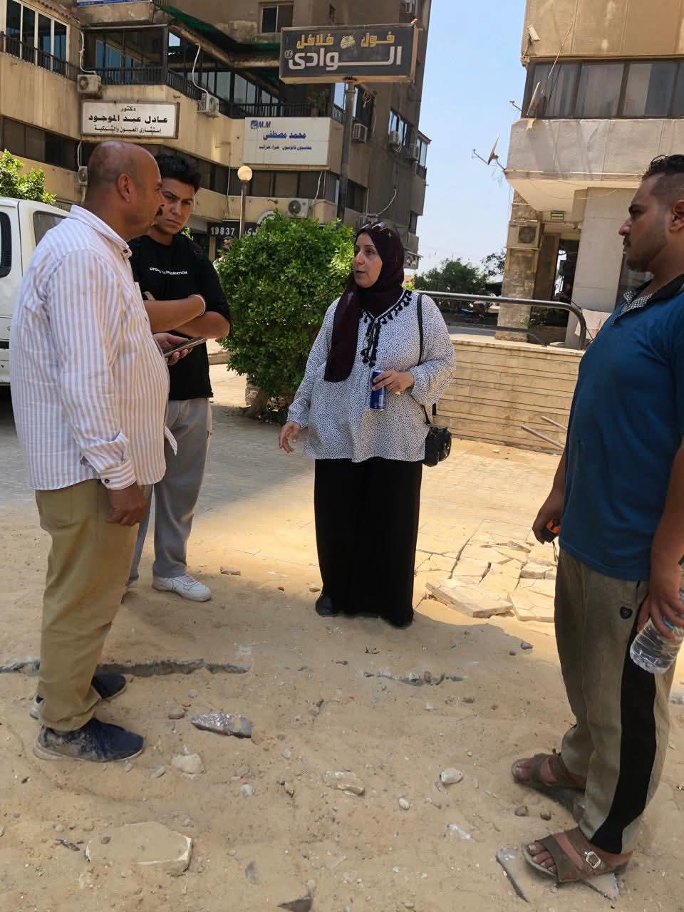 رئيس حى مصر الجديدة يوجه بمتابعة الاعمال الجارية اصلاح صرف صحى بعمارات العبور