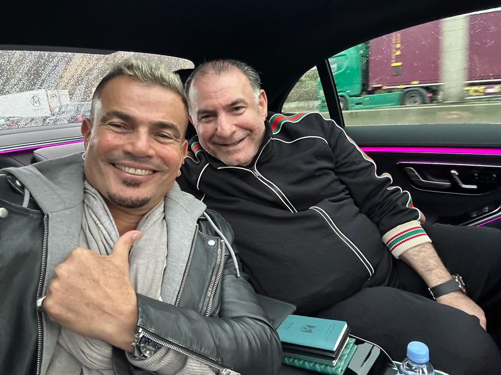 الاعلامى محمد فودة: عمرو دياب يغرد منفردا في مواجهة الإسفاف ويصنع تاريخا جديدا في الموسيقى