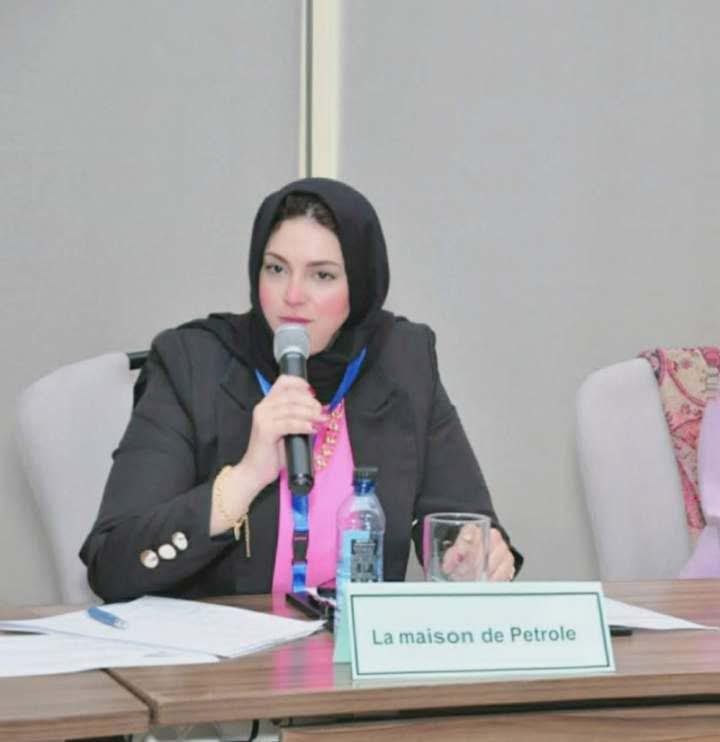 مصرية ضمن اقوى رائدات الأعمال فى مصر وأفريقيا La maison de petrole (لاميزو دو بترول دينا عبد الواحد