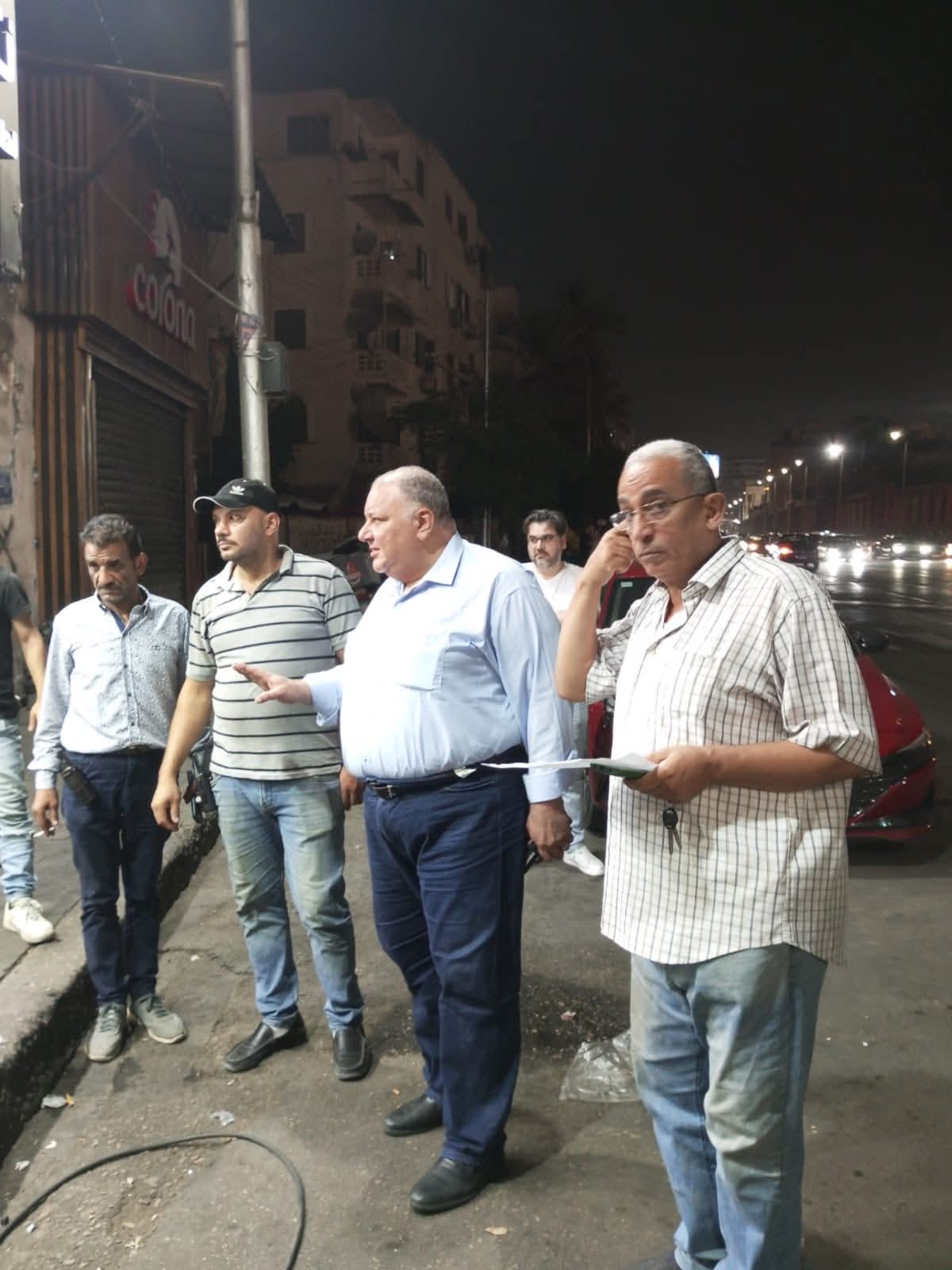 رئيس حى مصر الجديدة : رفع اشغالات ش المقريزى على محيط المقار الانتخابية بالحي