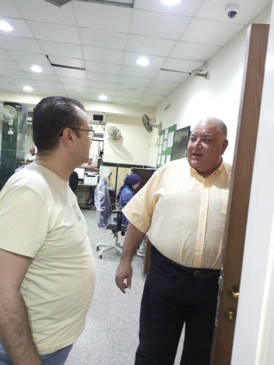 رئيس حى مصر الجديدة يتابع سير الأعمال لإدارة الأسواق