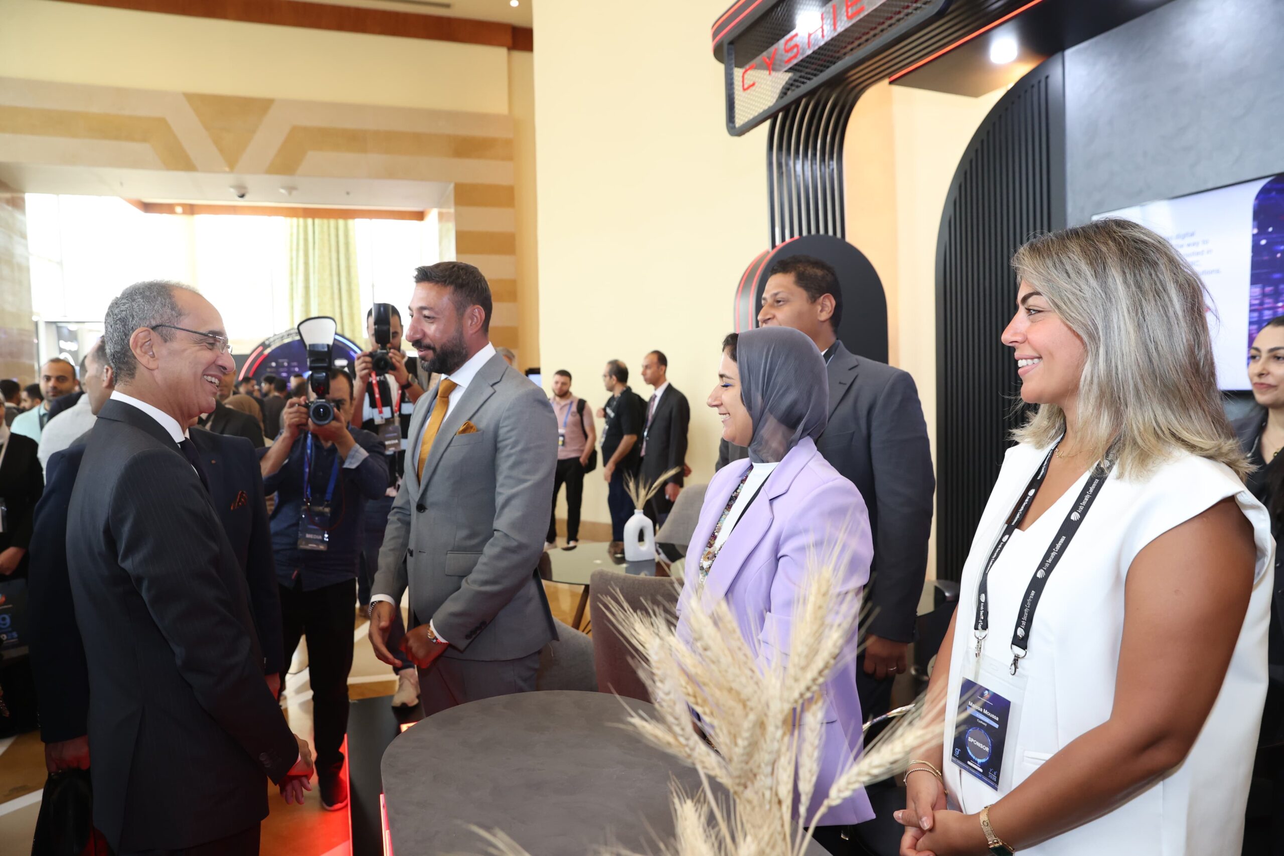   وزير الاتصالات يؤكد : أهمية تعزيز العمل العربى المشترك فى مجال الأمن السيبرانى من خلال التعاون فى التدريب وتبادل المعلومات