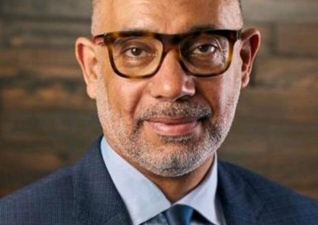 دراسة أكاديمية تكشف أثر مرونة الأعمال على الأداء المالي لشركات الاتصالات في مصر