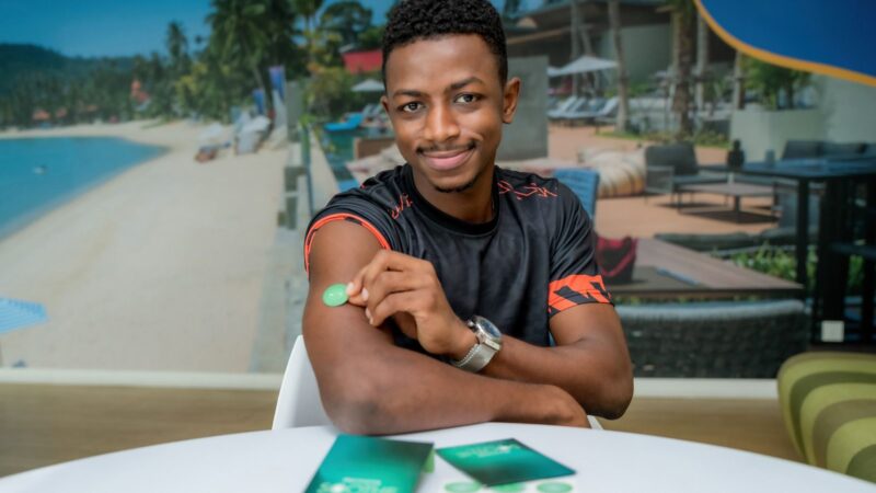 كيونت تطلق لاصقات الإشارات الحيوية Harmoniq مع Vivid & Soothe للتركيز وتسكين الألم في أي وقت وفي أي مكان