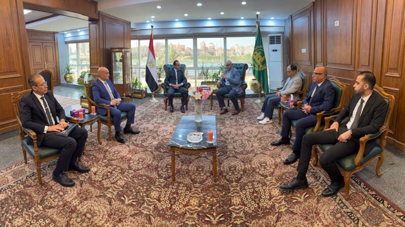 تعاون بين شركة استادات ومحافظة القليوبية لتعزيز التعاون المجتمعي والرياضي