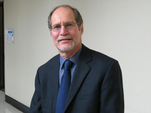 السجائر الإلكترونية كبديل أقل خطورة: هل يمكن أن تساعد في تقليل أعداد المدخنين التقليديين؟