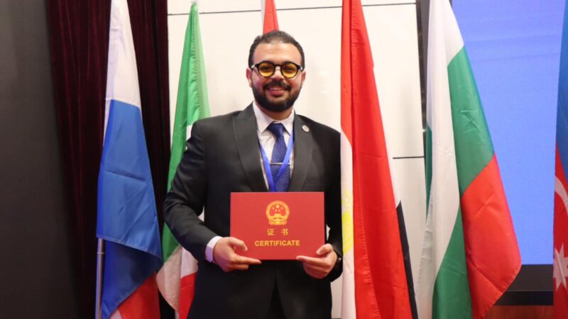 حسام عربي.. مرشح تميّزه مؤهلاته العلمية ورؤيته الواعية لخدمة المواطن