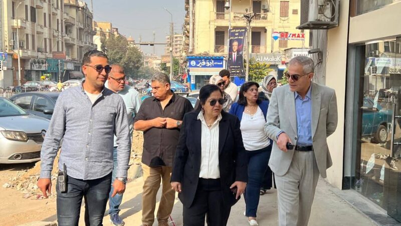 نائب محافظ القاهرة للمنطقة الشرقية تتابع أعمال تطوير شارع إبراهيم بمنطقة الكوربة