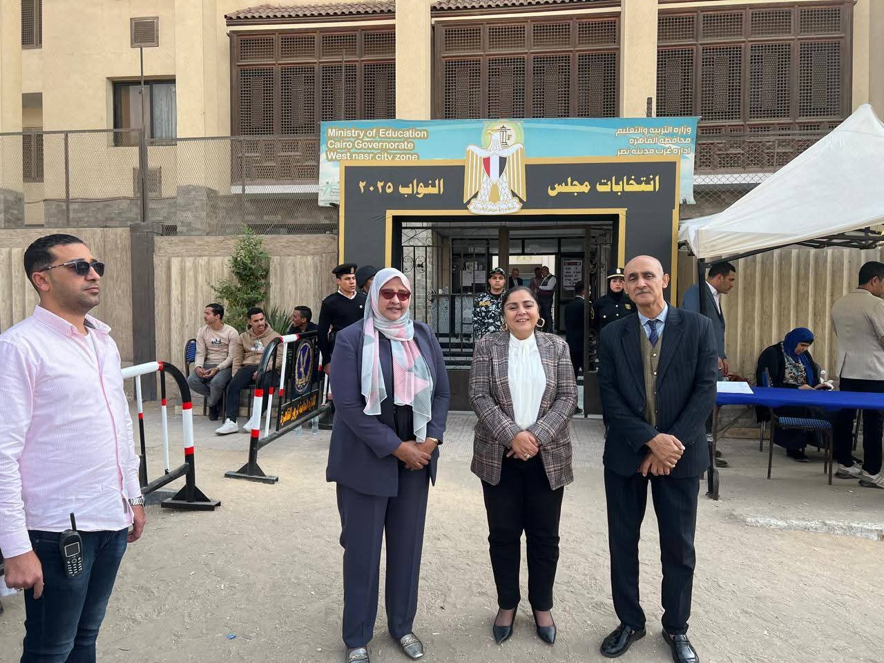 نائب محافظ القاهرة للمنطقة الشرقية تتابع سير الانتخابات