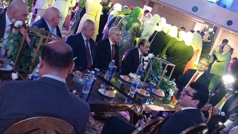 نقيب الإعلاميين يشهد عقد قران وحفل زفاف كريمة الأستاذ الدكتور خالد الدرندلي، رئيس جامعة الزقازيق