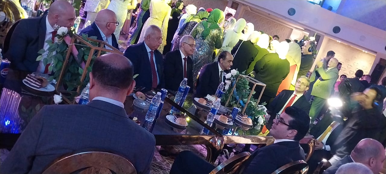 نقيب الإعلاميين يشهد عقد قران وحفل زفاف كريمة الأستاذ الدكتور خالد الدرندلي، رئيس جامعة الزقازيق