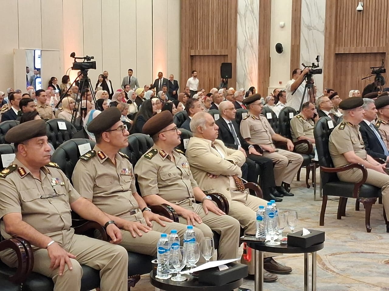 اتحاد الأطباء العرب يشيد بالمؤتمر الرابع لمعامل القوات المسلحة للبحوث الطبية وبنك الدم