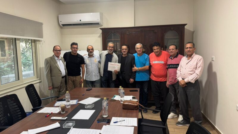 الشاعر مصطفى مرسي يحصل على العضوية البروفيشنال في “ساسم” الفرنسية تقديرًا لمسيرته الفنية المتميزة