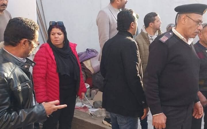 رئيس حى الأميرية تقود حملة لمواجهة جميع أشكال مخالفات البناء والإشغالات