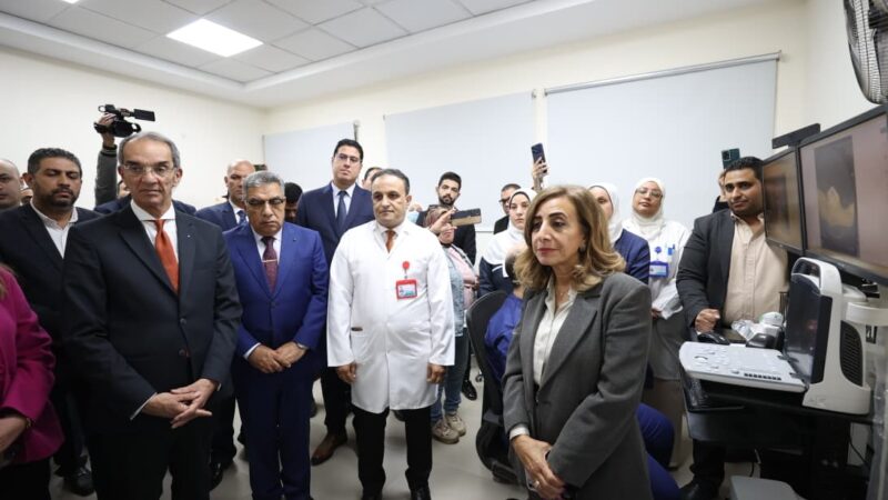 وزير الاتصالات يتابع أعمال منظومة التشخيص عن بُعد فى مستشفى الصدر بالمنصورة