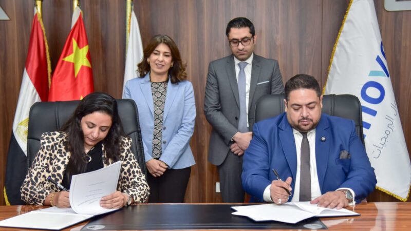 شركة “إنوفيرا Innovera”  توقع اتفاقية تعاون مع ” الجامعة المصرية الصينية”  لإنشاء مركز للتعليم المستمر وحاضنات أعمال تكنولوجية