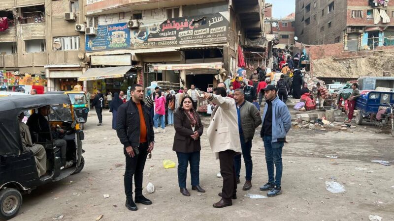 نائب المحافظ للمنطقة الشرقية تتابع أعمال تسكين الباعة الجائلين بسوق التبة النموذجي حى شرق مدينة نصر