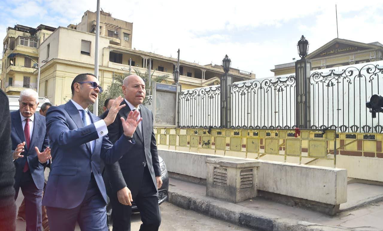 جولة تفقدية لوزير الاستثمار ومستشار رئيس الجمهورية ومحافظ القاهرة بمربع “الوزارات بوسط البلد