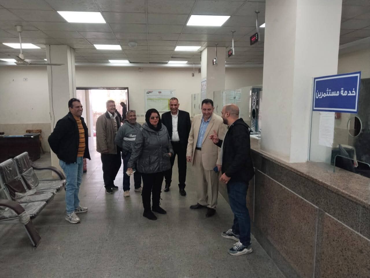 نائب محافظ القاهرة يتفقد المركز التكنولوجى النموذجي لخدمة المواطنين بحى الأميرية