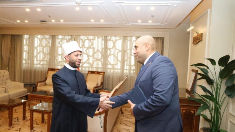 “دولة التلاوة “: إهداء بقيمة مليون جنيه من رجل الأعمال إسلام نصر الله