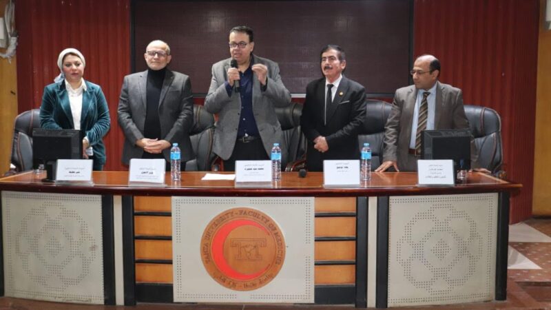 عميد طب طنطا يفتتح ندوة ” قانون المسئولية الطبية “