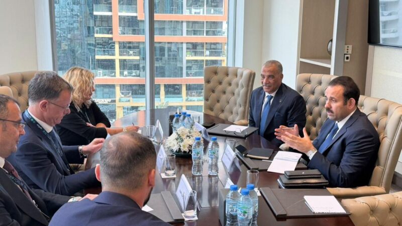 رئيس جهاز مستقبل مصر يلتقي وزيرة الزراعة الروسية ورئيس اتحاد مصدري الحبوب لبحث توريد القمح وزيادة الصادرات وإنشاء مركز لوجستي في مصر