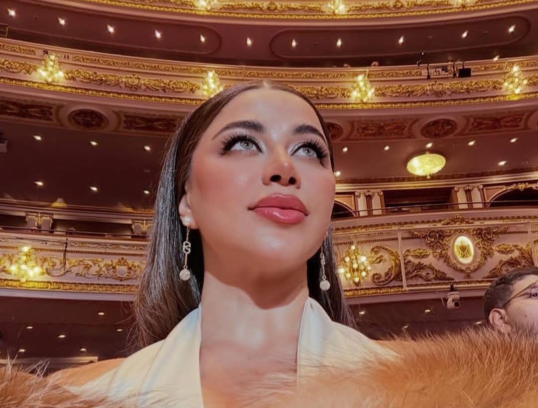 صاروخ الدراما يارا السكري تخطف الأنظار بإطلالة راقية في حفل الشركة المتحدة للخدمات الإعلامية