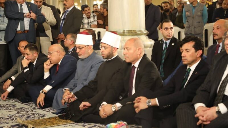 نيابة عن رئيس الجمهورية.. محافظ القاهرة يشهد احتفال وزارة الأوقاف بمناسبة ليلة النصف من شعبان