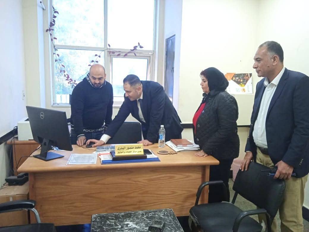 نائب محافظ القاهرة يتفقد برفقة رئيس حى الأميرية المركز التكنولوجي