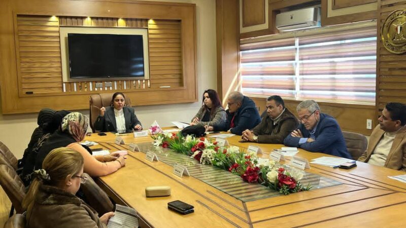 نائب محافظ القاهرة للمنطقة الشرقية يتابع ملفات التصالح على مخالفات البناء