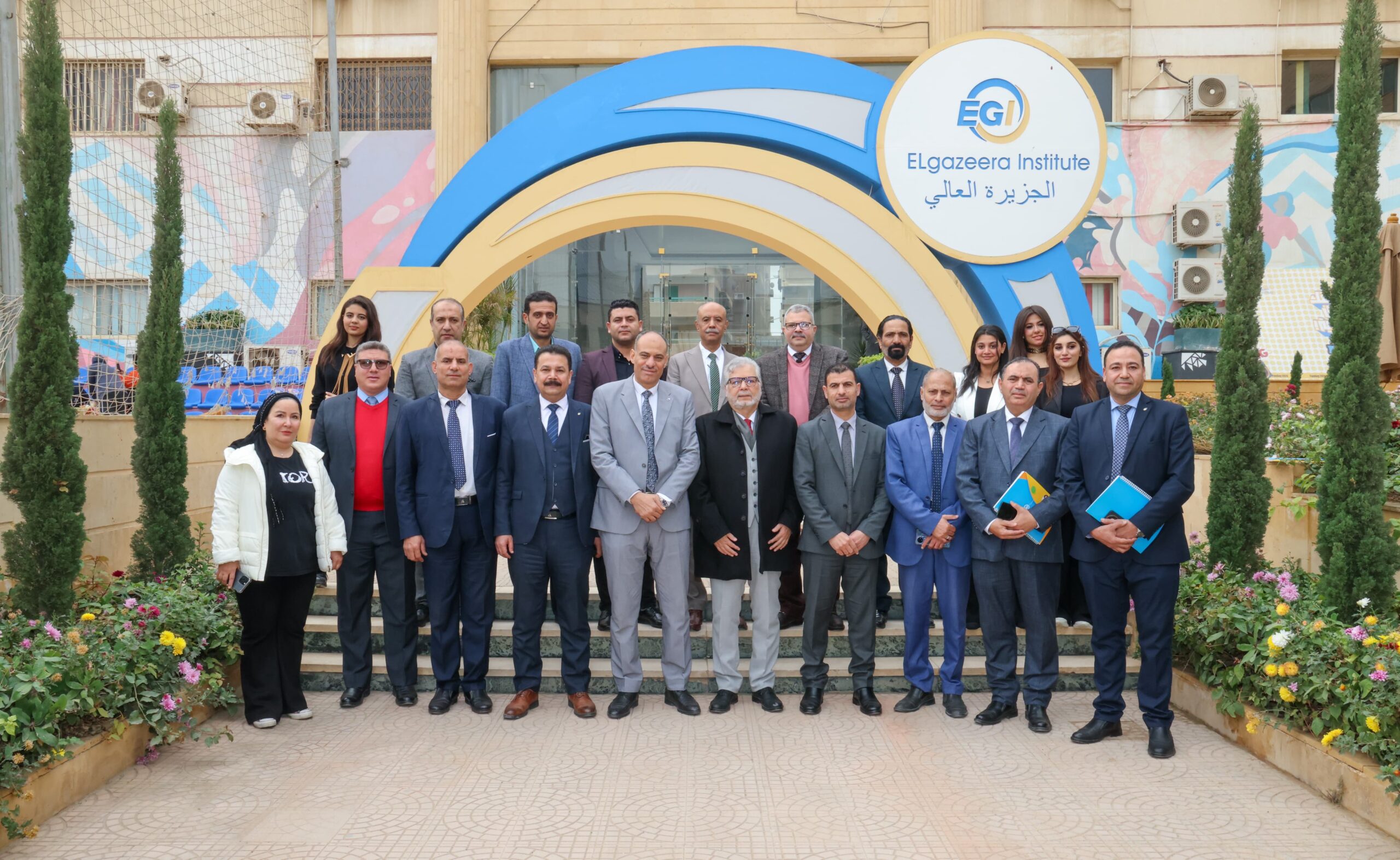 “الهيئة القومية للبريد” و”معاهد الجزيرة العليا بالمقطم” توقّعان بروتوكول تعاون.. لتقديم الخدمات البريدية والمالية داخل الحرم الأكاديمي