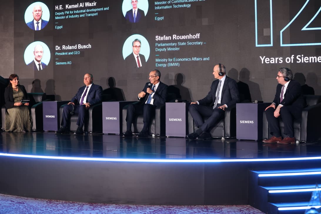 وزير الاتصالات : هدفنا تقديم الخدمات الحكومية الرقمية بشكل ميسر للمواطنين