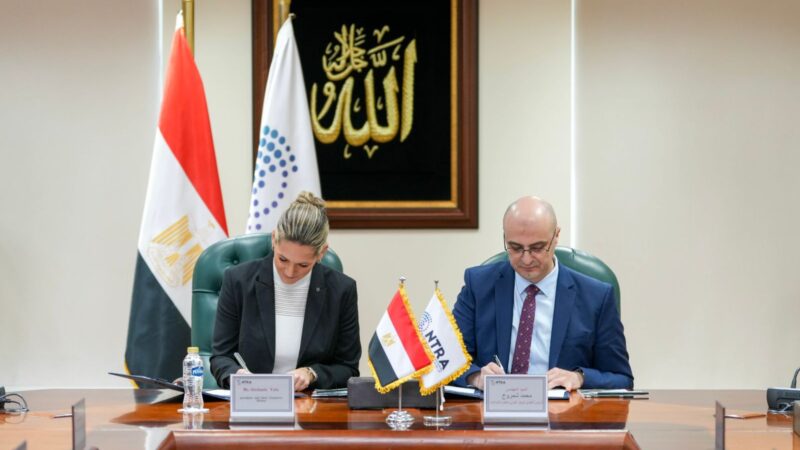 تنظيم الاتصالات يمنح تراخيص جديدة لتقديم خدمات “إنترنت الأشياء” للسيارات في مصر إلى شركة مرسيديس بنز ايجيبت للتجارة