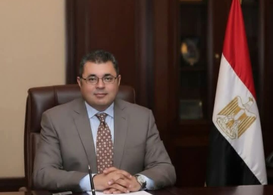 رئيس حى الأميرية يهنئ اللواء عمر محمود الشافعي ​ بتولي منصب نائب محافظ القاهرة للمنطقة الشمالية