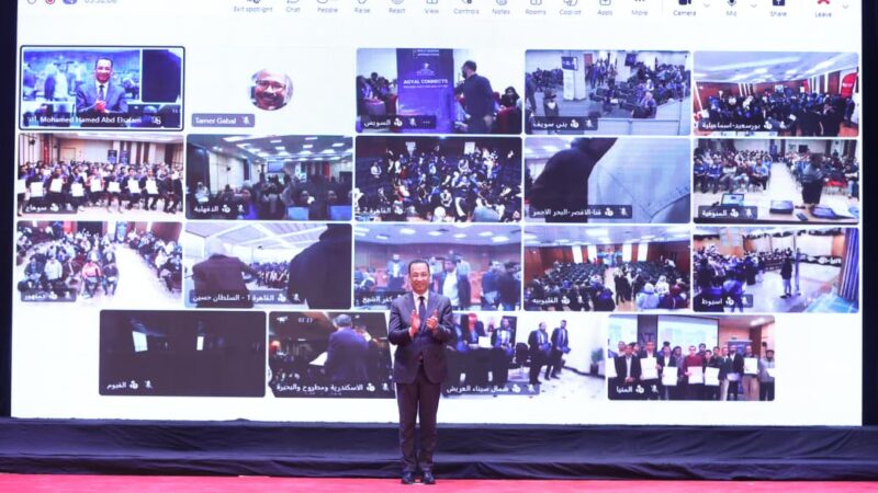 وزير الاتصالات : مصر تشغل المركز التاسع عالمياً في العمل الحر بعدد 850 ألف مهني مستقل