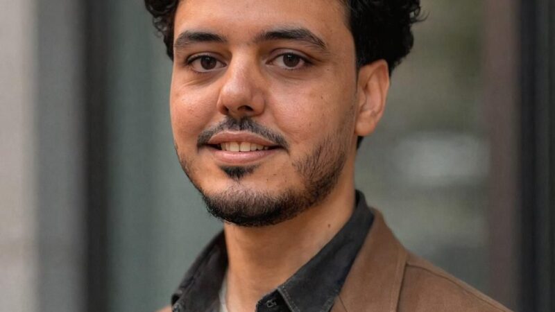 مصر أول من يجرب تقنية التحكم بالإيماءات داخل خاتم من cardoO