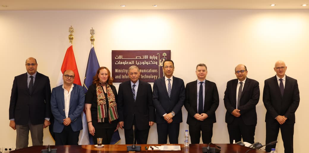 وزير الاتصالات يبحث مع الشعبة العامة للاقتصاد الرقمي والتكنولوجيا تعزيز التعاون لدعم الشركات الناشئة وتطوير بيئة ريادة الاعمال وتنمية التجارة الرقمية