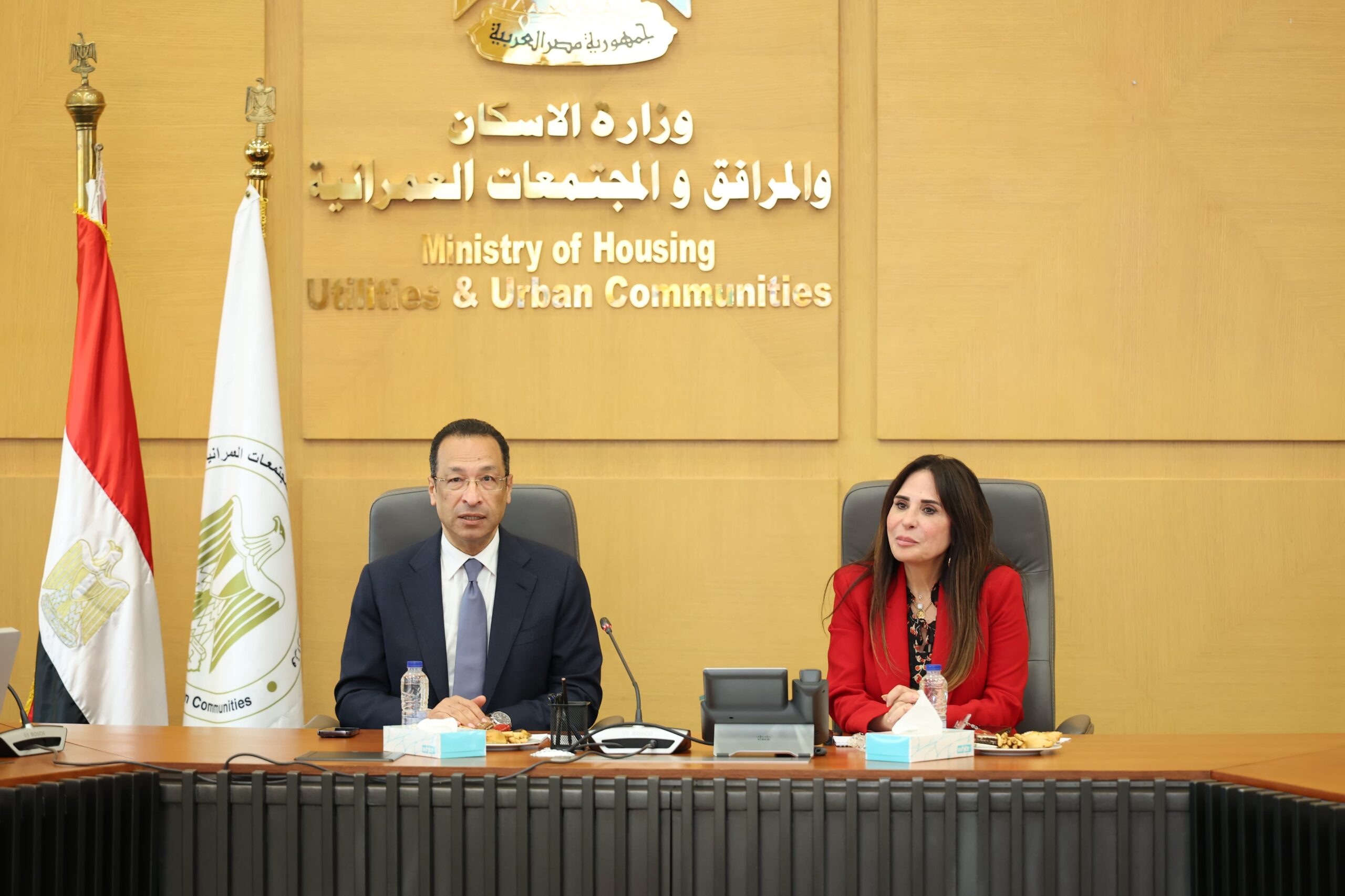 وزيرا الإسكان والاتصالات يتابعان الموقف التنفيذى لإطلاق المرحلة الأولى من منصة تصدير العقار المصري والاستعداد لتطبيق المنظومة في مدينة العلمين الجديدة