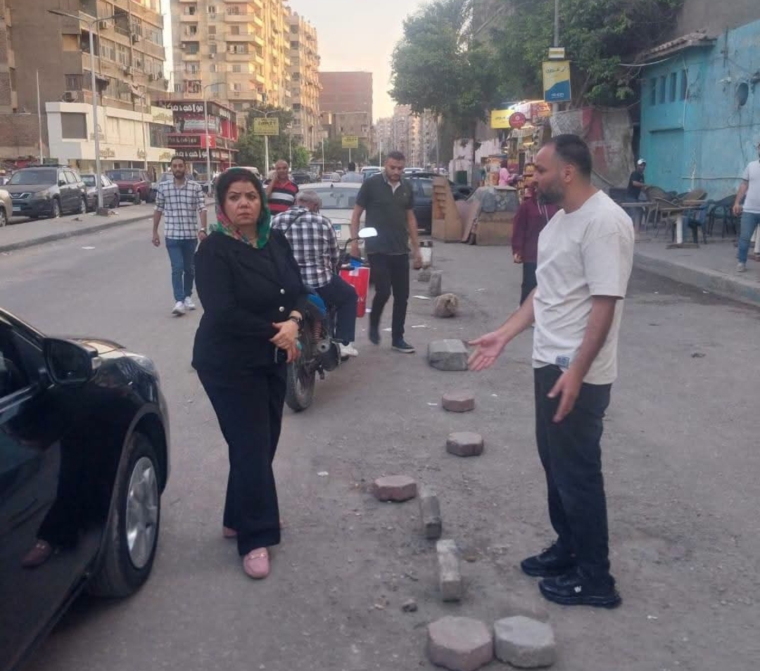رئيس حى الأميرية تتابع استمرار جهوده الحى في رفع الإشغالات وإعادة الانضباط للشارع