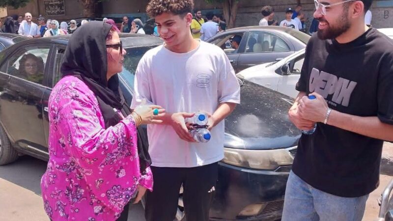 رئيس حى الأميرية تتابع بجولة ميدانية تفقدية شملت عدداً من لجان الامتحانات بنطاق الحي
