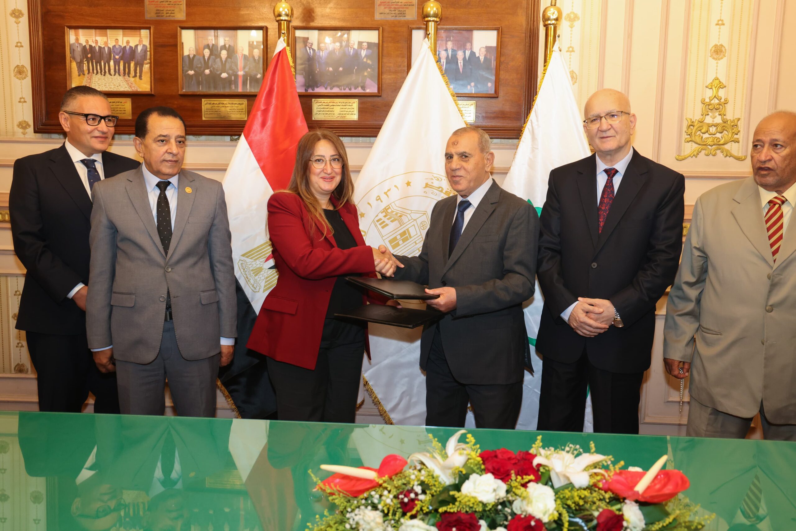 “رئيس مجلس القضاء الأعلى” يوقّع تعاون مع “البريد” لتقديم خدمة الإعلان الإلكتروني المسجل